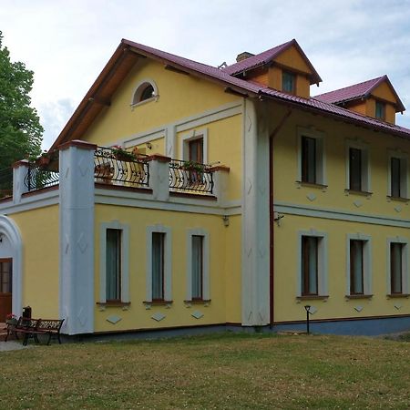 Lecu Muiza Hotel Leci Exterior foto